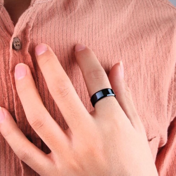 Black Stainless Steel 8mm Ring - Picture 2 of 6